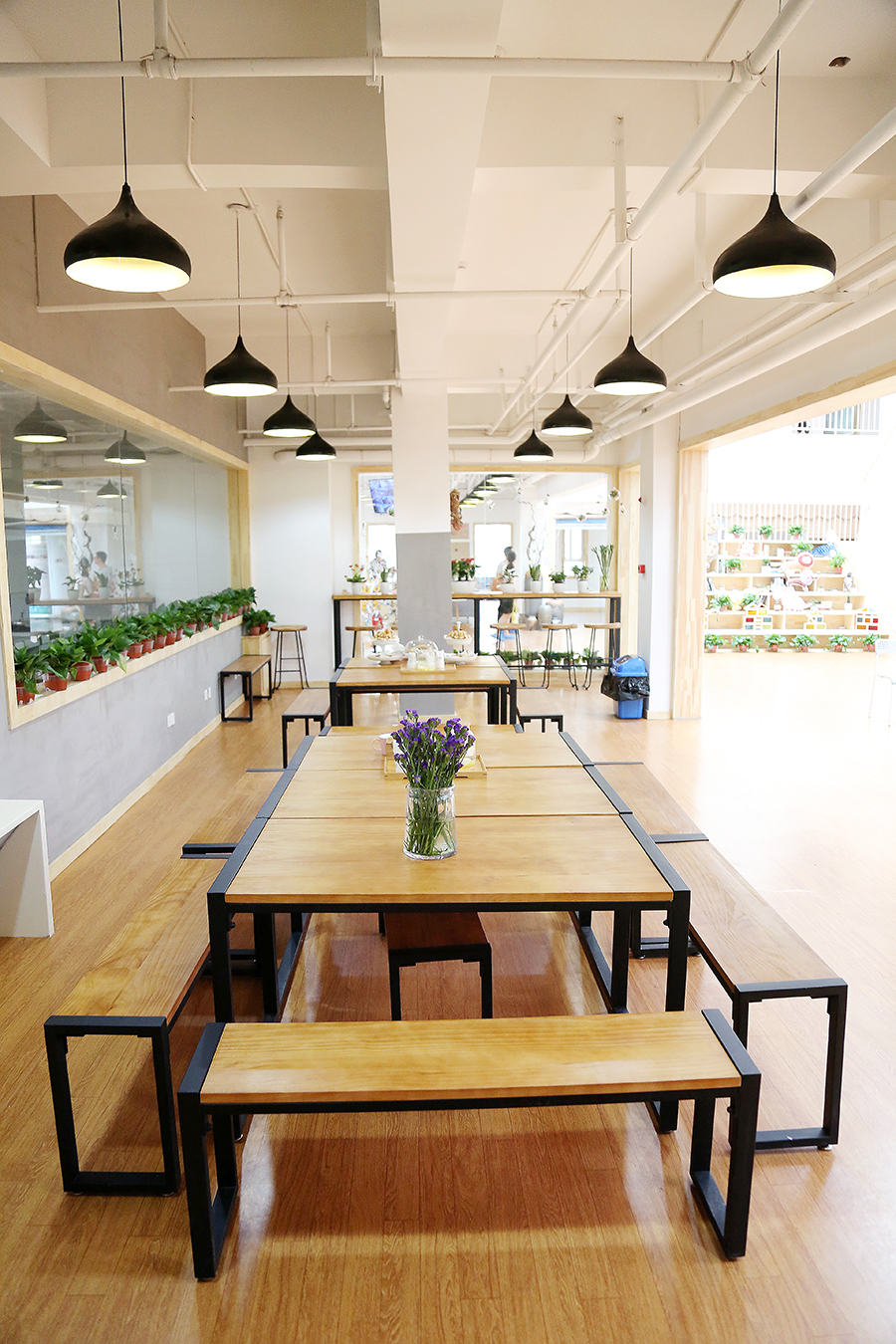 J66_0154.jpg J66_0154.jpg