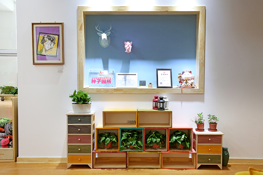 J66_0060.jpg J66_0060.jpg