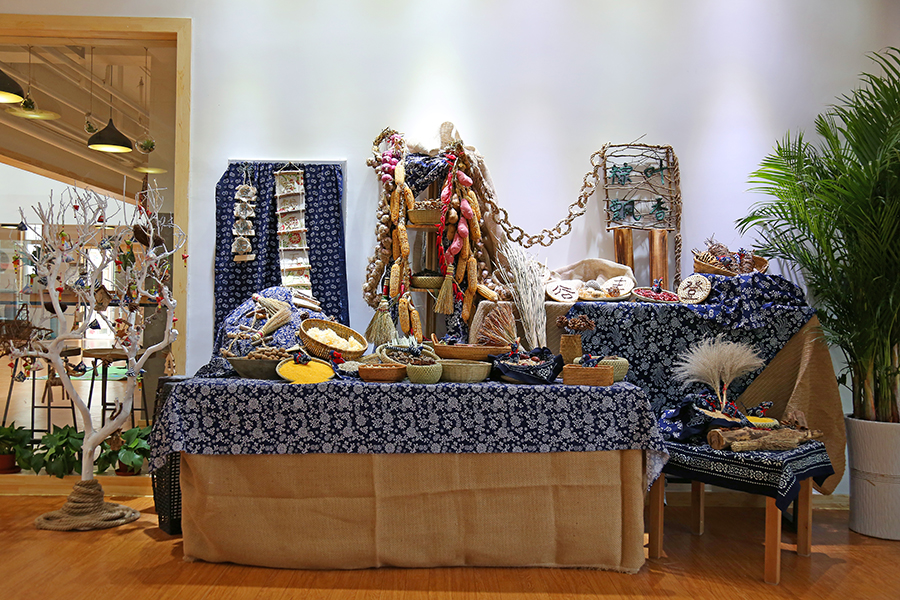 J66_0059.jpg J66_0059.jpg