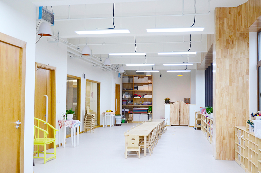 艺术室.jpg 艺术室.jpg